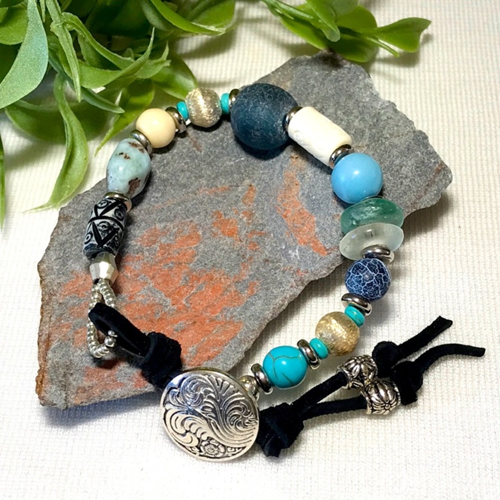 🌵Southwest Styled Handcrafted Bracelet 🌵